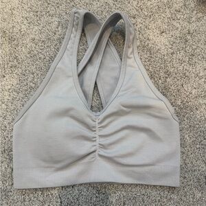 Alphalete Amplify Criss Cross Sports Bra